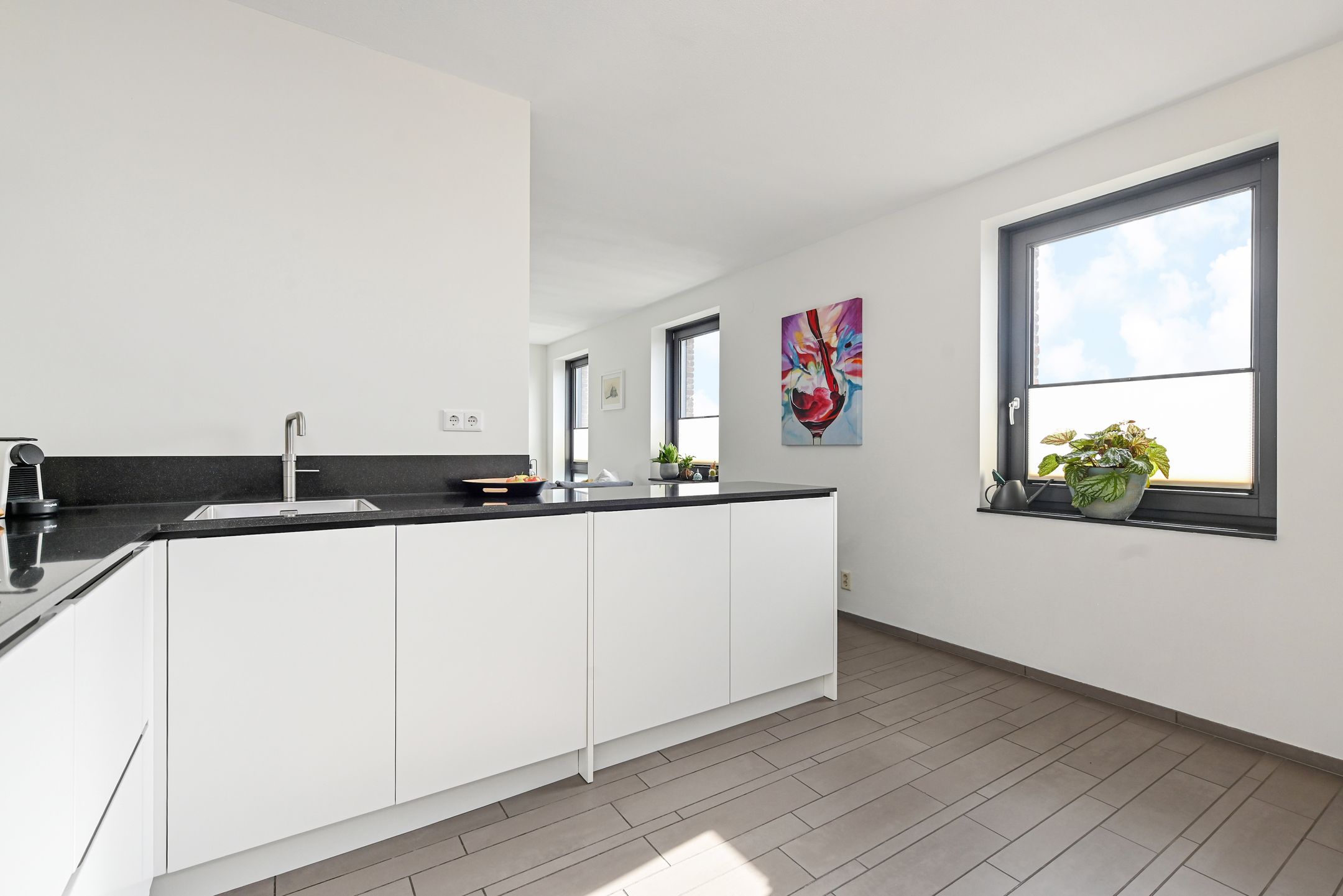 Luxury Corner Apartment with Direct Dune Access in The Hague — 18