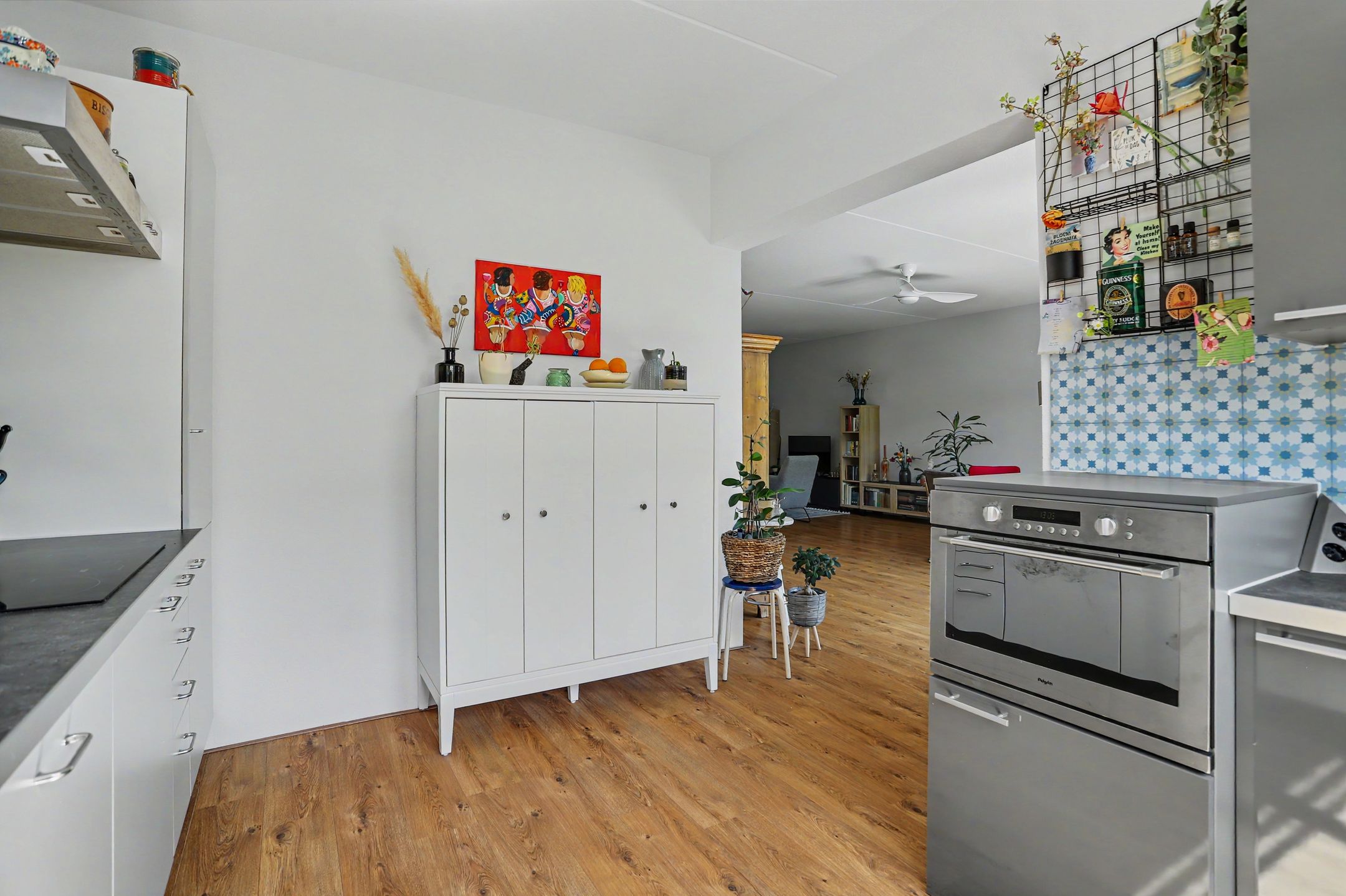 Spacious Apartment with Private Parking in Central Tilburg — 18