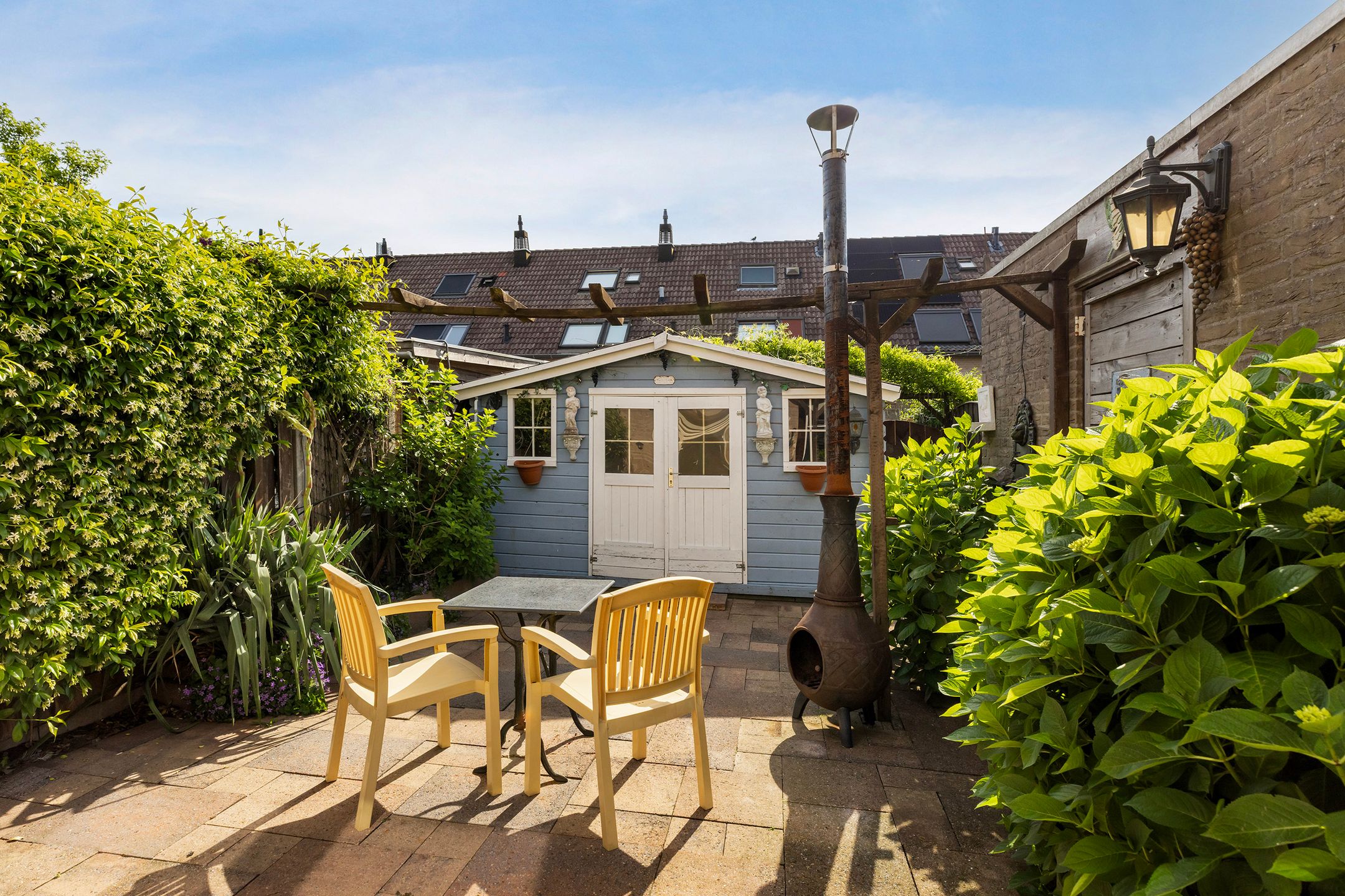 Spacious Family Home with Four Bedrooms in Popular Molenvliet Neighborhood — 30