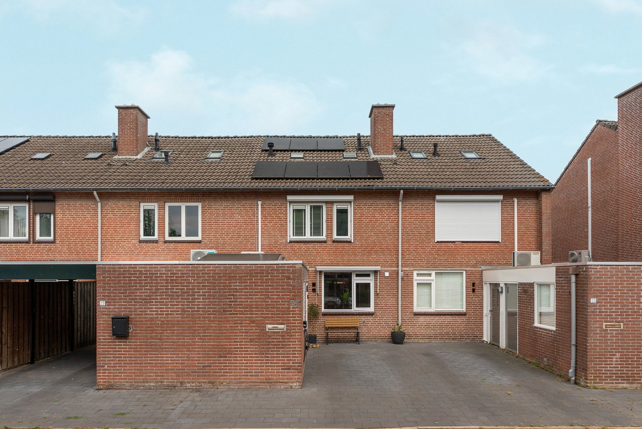 Move-in Ready Terraced Home with Four Bedrooms and Solar Panels in Quiet Schijndel Neighborhood — 45