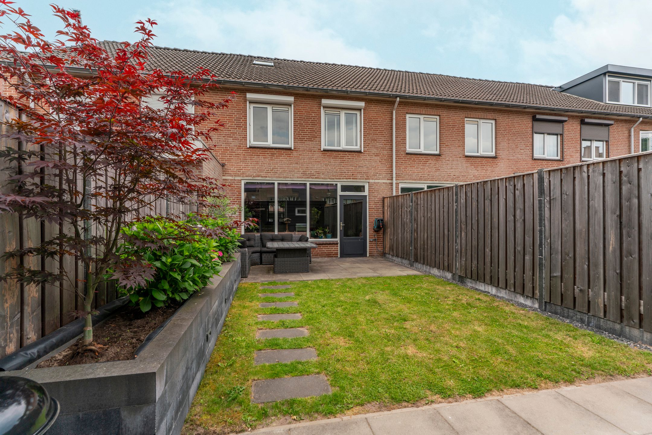 Move-in Ready Terraced Home with Four Bedrooms and Solar Panels in Quiet Schijndel Neighborhood — 39