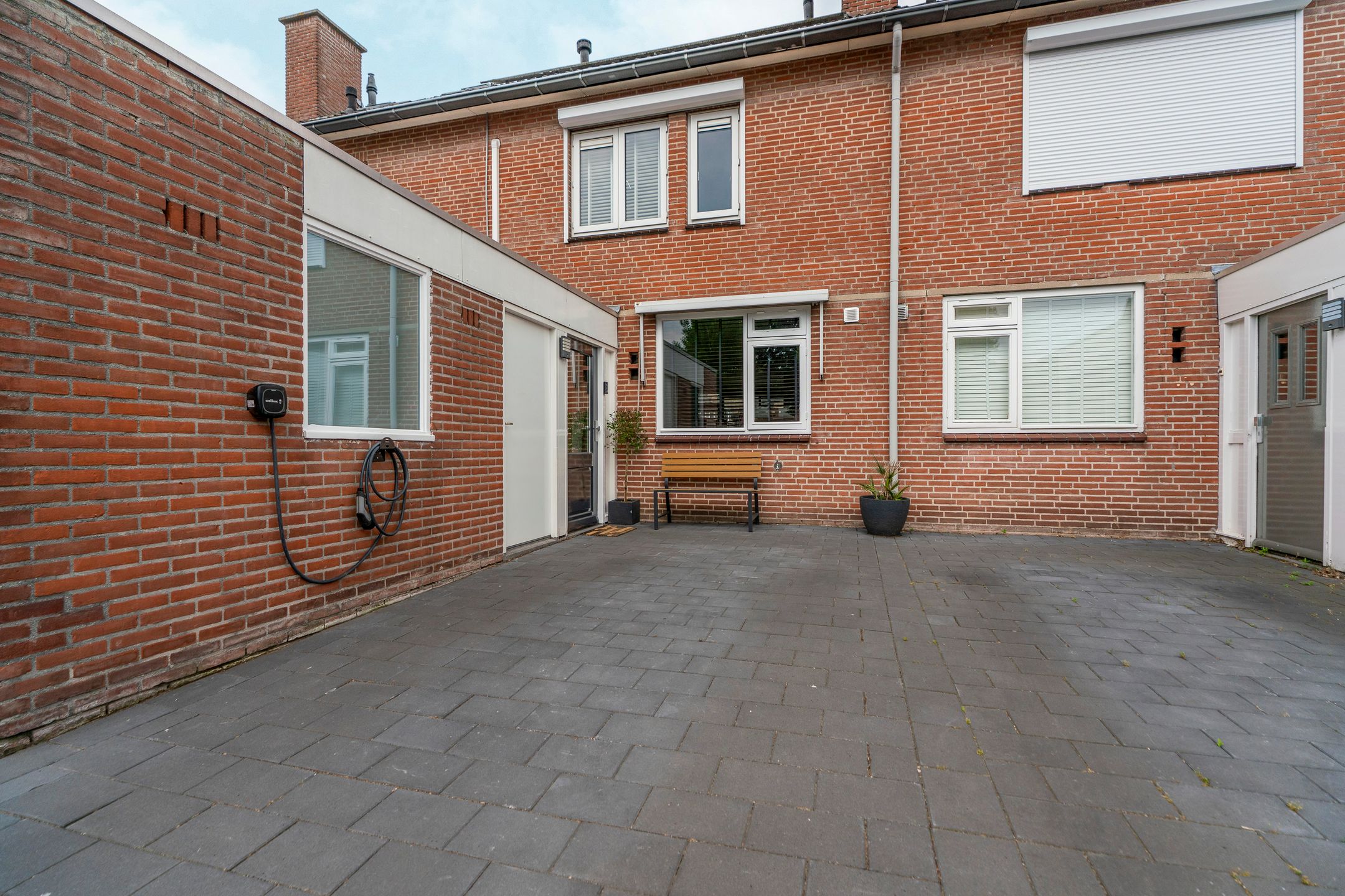 Move-in Ready Terraced Home with Four Bedrooms and Solar Panels in Quiet Schijndel Neighborhood — 42