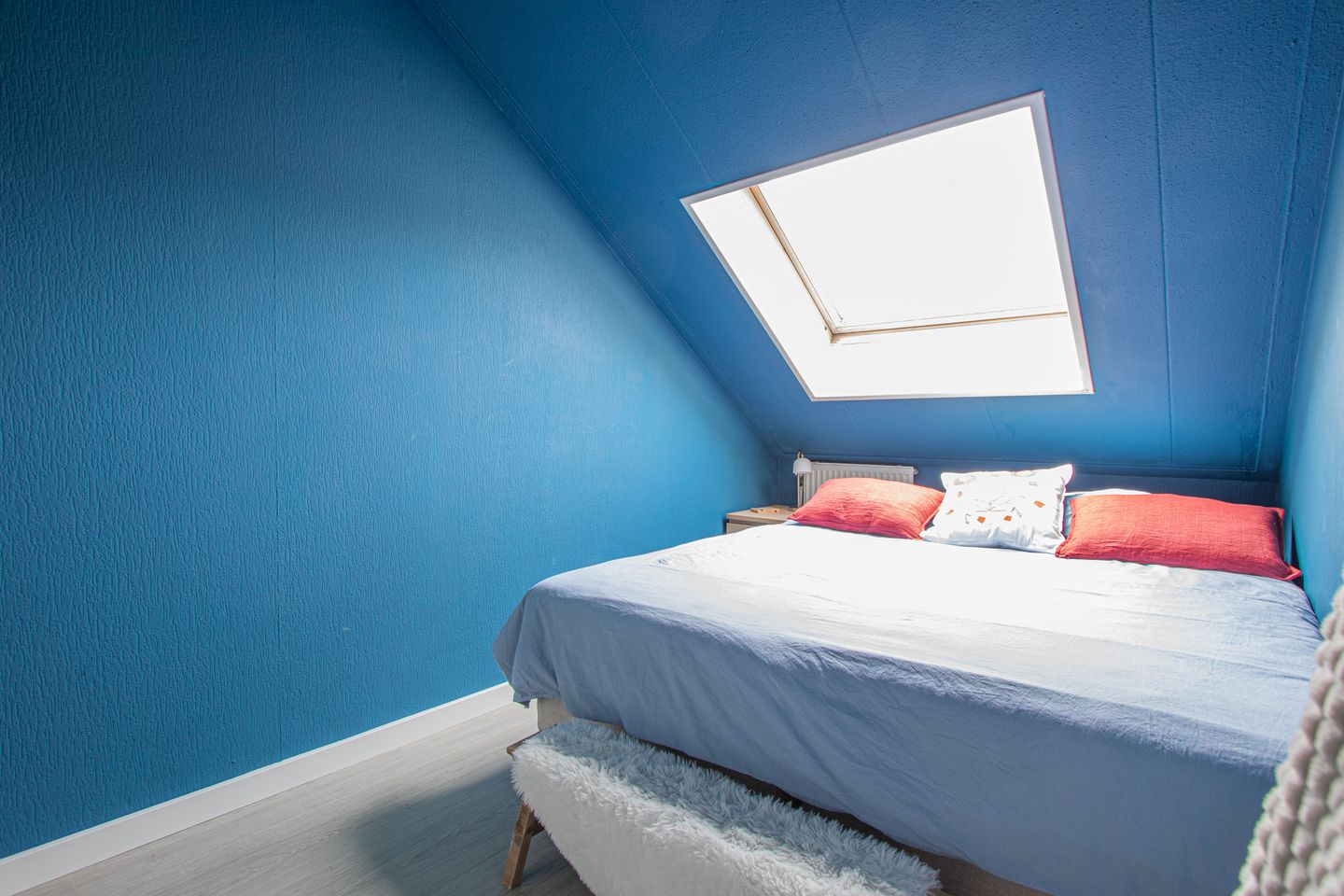 Well-Maintained Terraced Family Home with Sunny Garden in Popular Hoogvonderen — 20