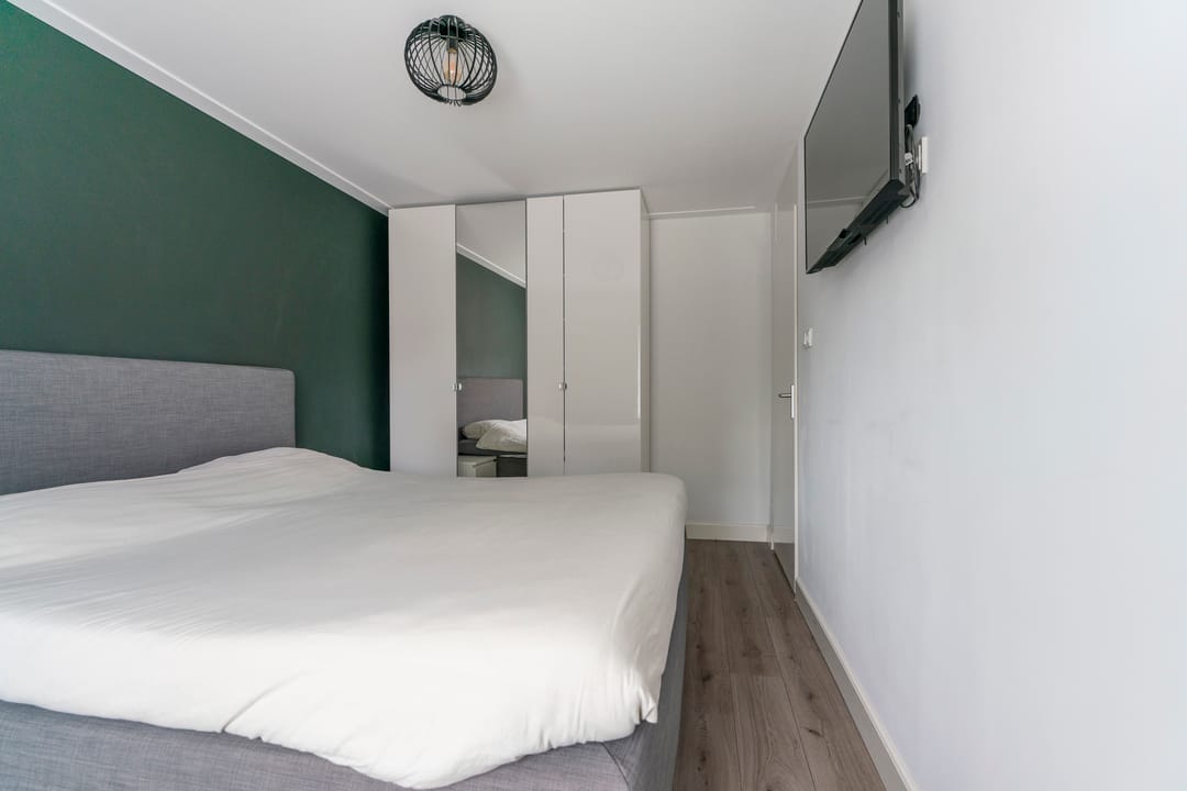 Move-in Ready Terraced Home with Four Bedrooms and Solar Panels in Quiet Schijndel Neighborhood — 22
