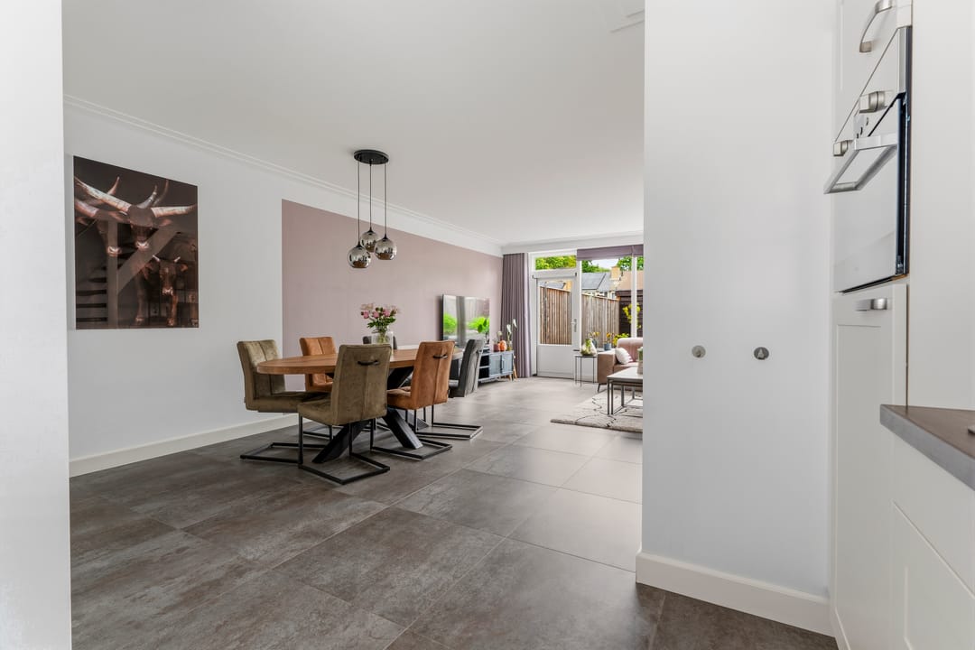 Move-in Ready Terraced Home with Four Bedrooms and Solar Panels in Quiet Schijndel Neighborhood — 13