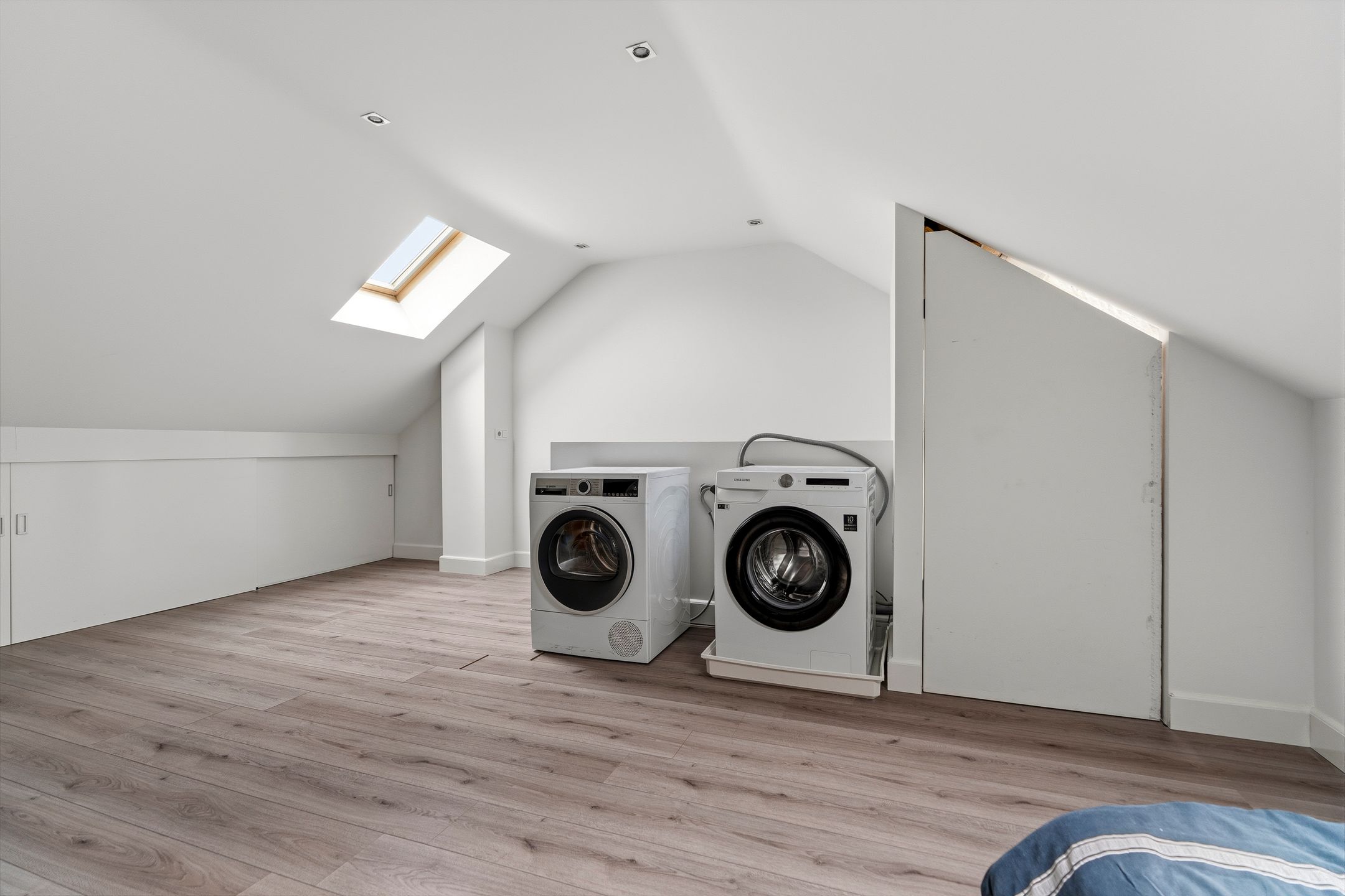 Move-in Ready Terraced Home with Four Bedrooms and Solar Panels in Quiet Schijndel Neighborhood — 30