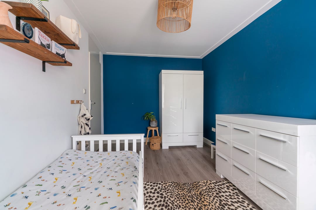 Move-in Ready Terraced Home with Four Bedrooms and Solar Panels in Quiet Schijndel Neighborhood — 26