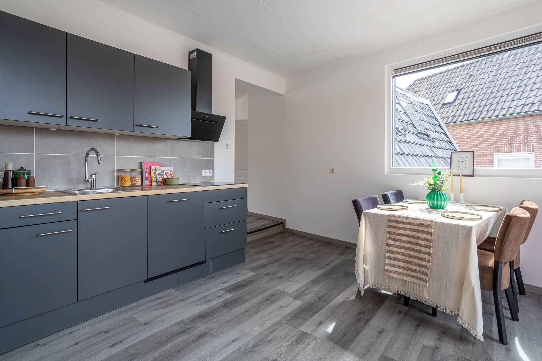 Fully Renovated Upper Apartment in Almelo City Center — 18