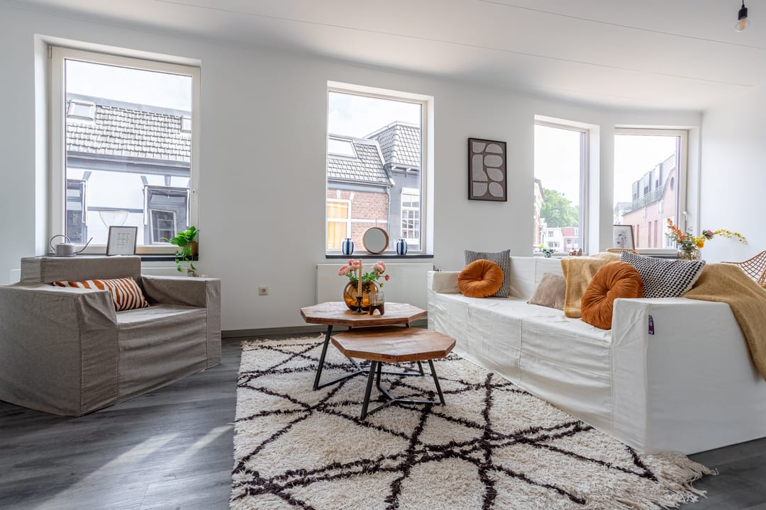 Fully Renovated Upper Apartment in Almelo City Center — 7