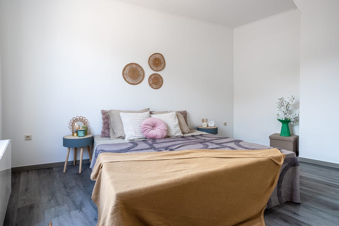 Fully Renovated Upper Apartment in Almelo City Center — 11