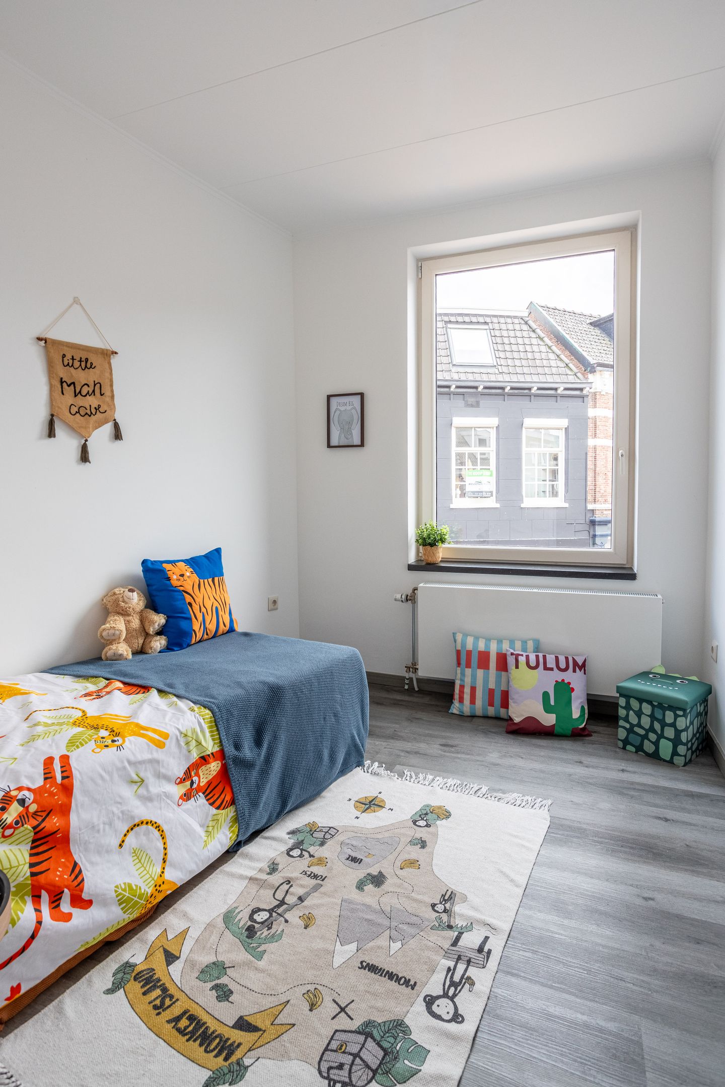 Fully Renovated Upper Apartment in Almelo City Center — 20