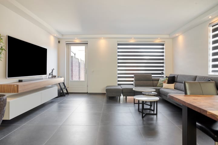 Hoekwoning te koop: Stellenboschlaan 17, Tilburg