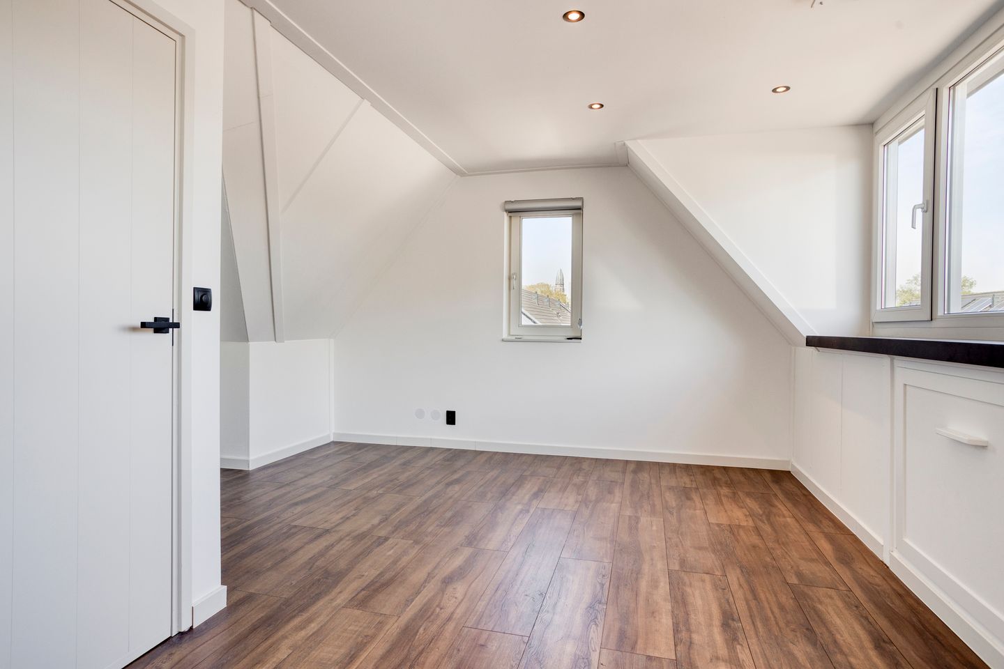 Modern 5-Bedroom Corner Family Home in Tilburg Oerle — 29