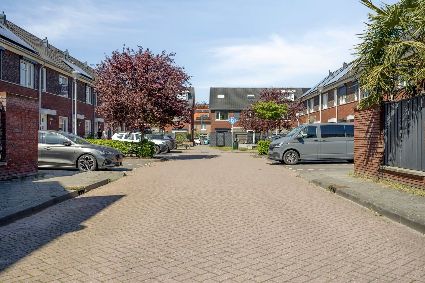 Modern 5-Bedroom Corner Family Home in Tilburg Oerle — 34