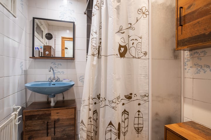 Hoekwoning te koop: Dorpstraat 35, Buchten
