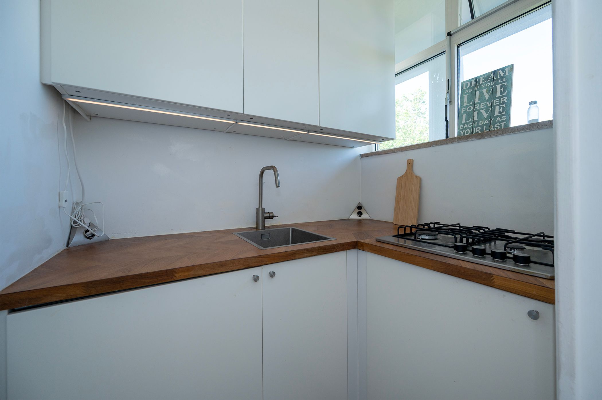Photo 9 of Korte Geuzenstraat 510