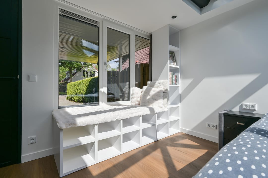 Spacious Detached Family Home with Six Bedrooms and Modern Comforts in Zeewolde South — 26
