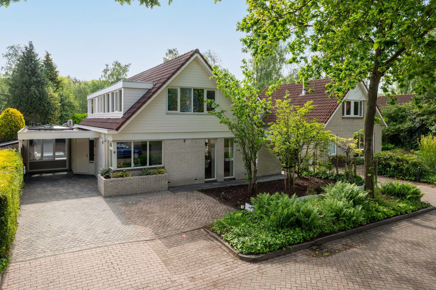 Photo 1 of Grondel 9