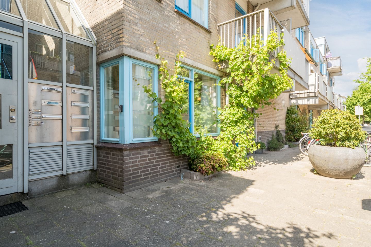 Photo 35 of Van der Marckstraat 66