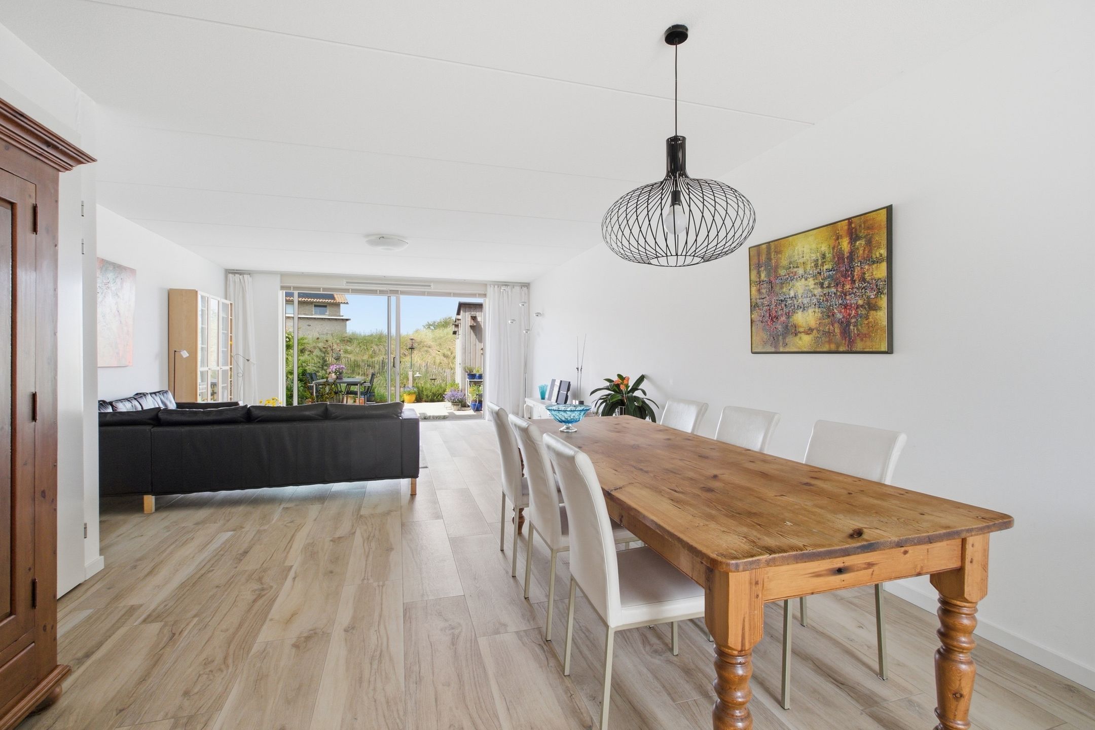 Spacious Family Home in Unique Almere Dune Landscape with Two Terraces — 15
