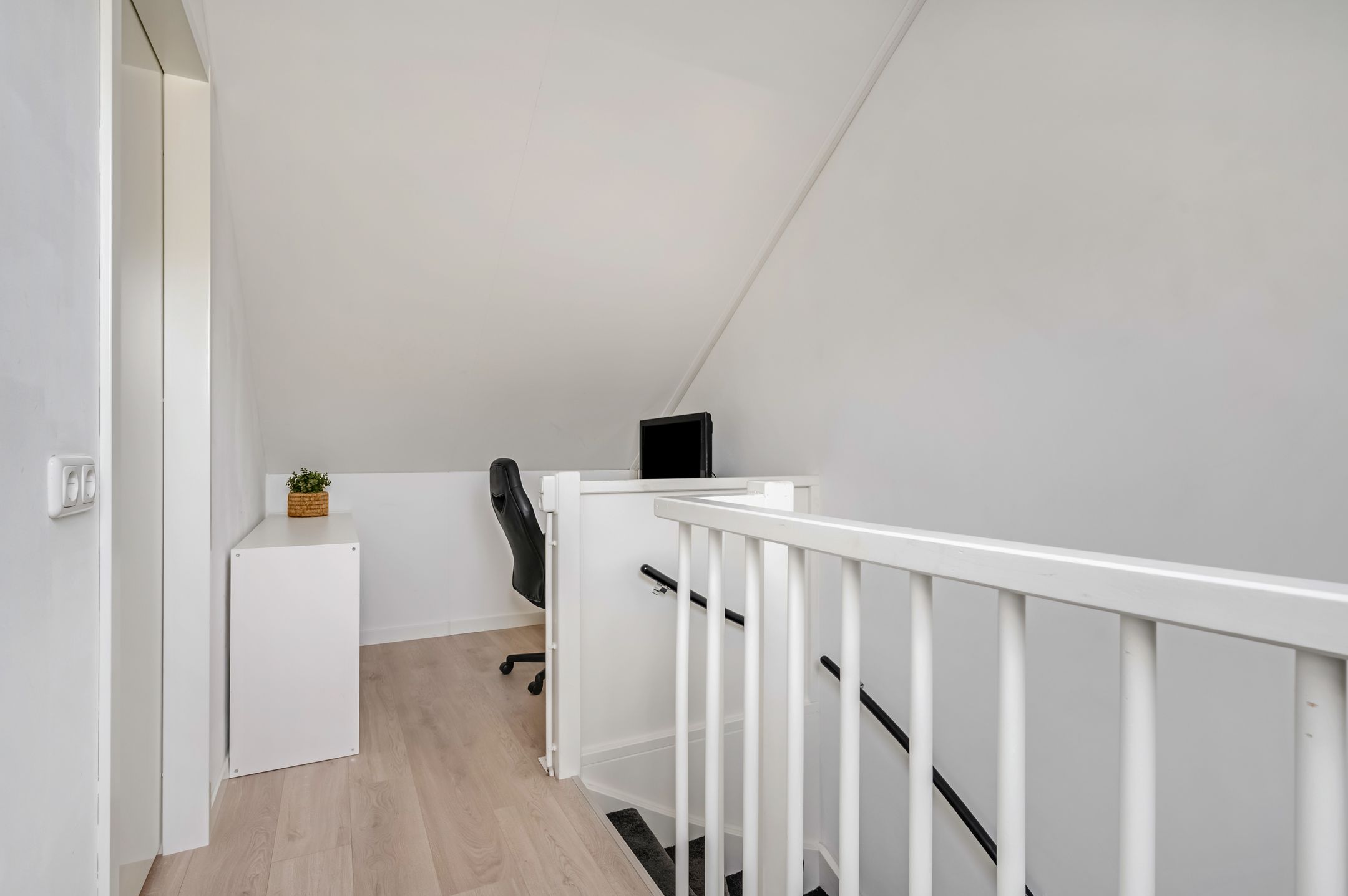 Sustainable Family Home with Extension and South-Facing Garden in Veluwse Poort — 27