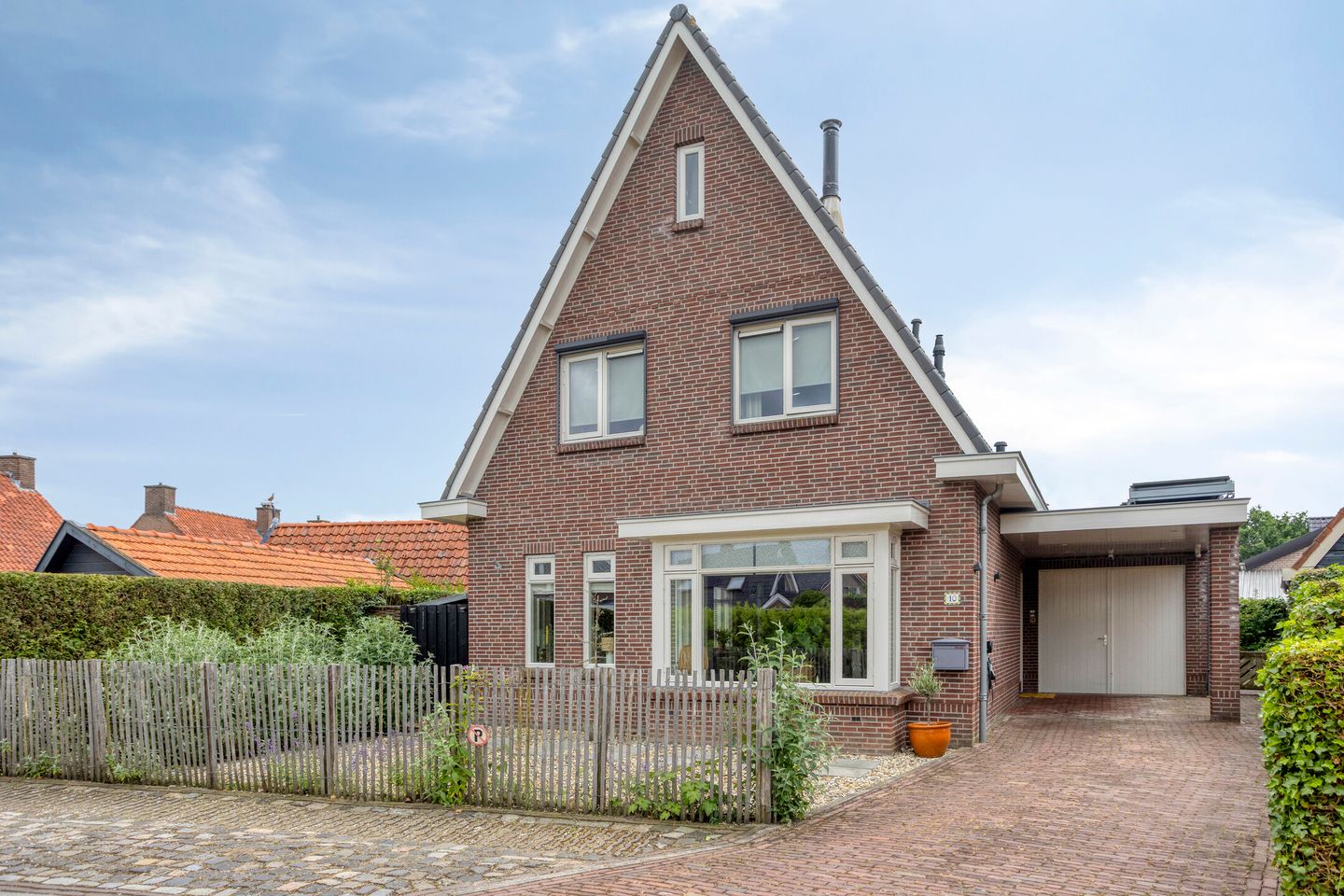 Spacious Detached Family Home with Character and Modern Comfort in Heerde — 55