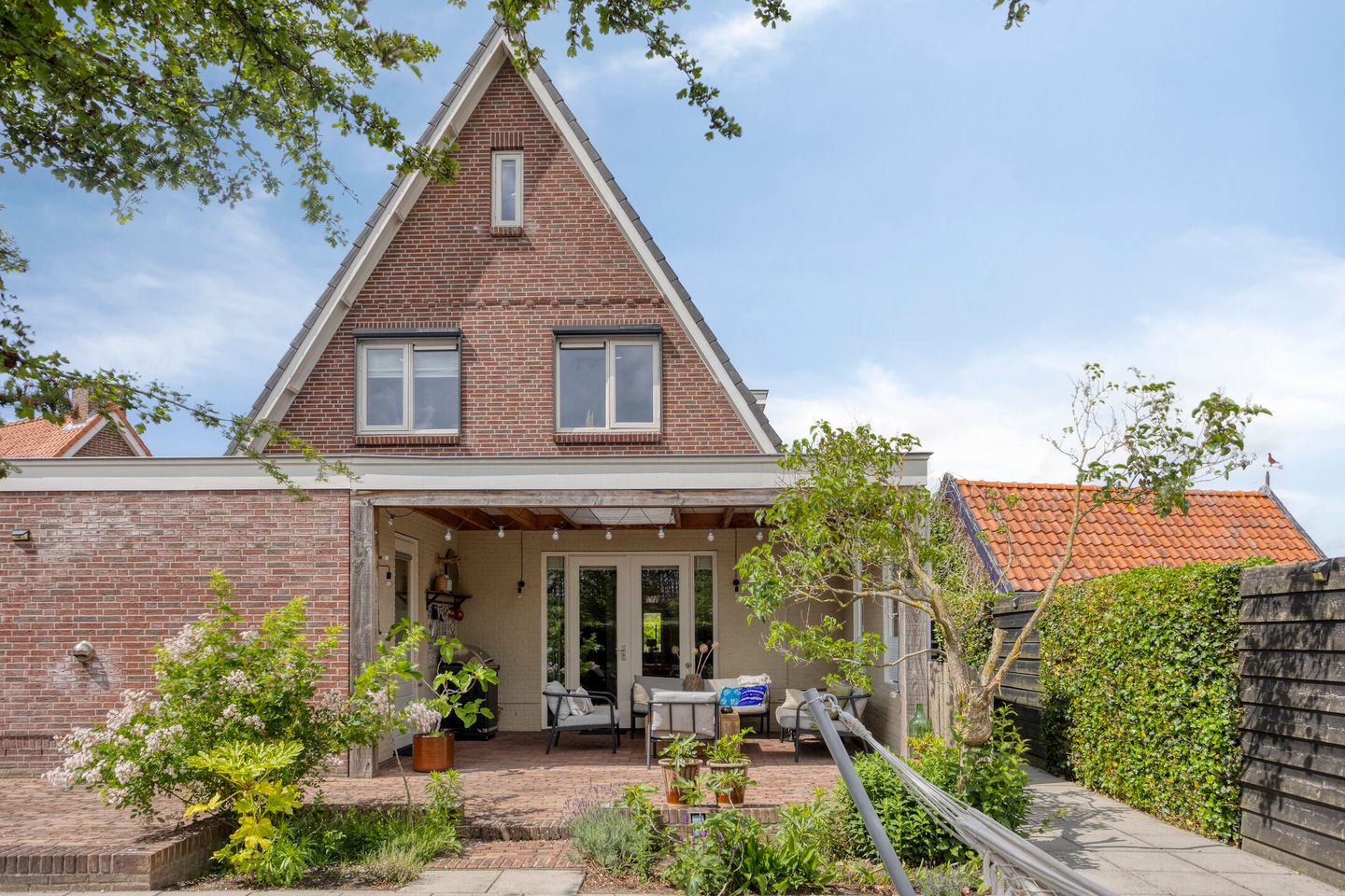 Spacious Detached Family Home with Character and Modern Comfort in Heerde — 50