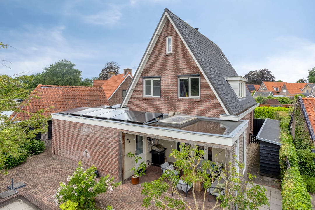 Spacious Detached Family Home with Character and Modern Comfort in Heerde — 47