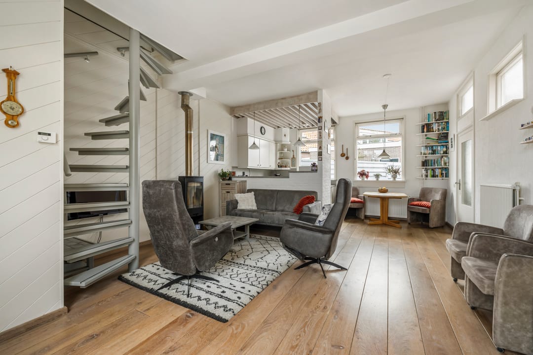 Photo 11 of Dorpsstraat 70