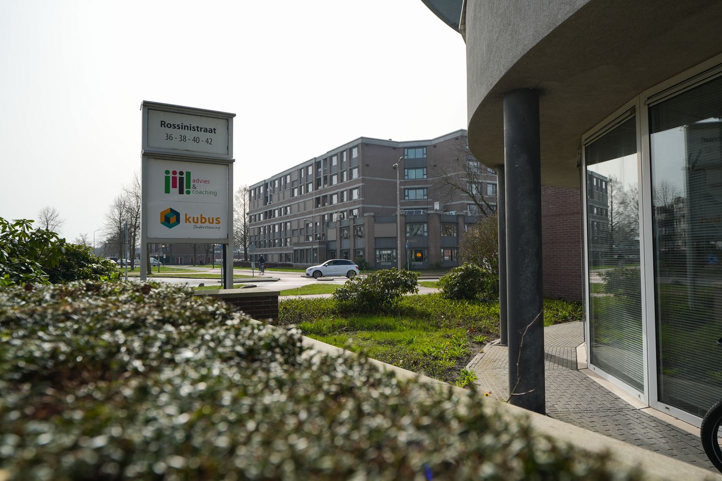 Bekijk foto 1 van Rossinistraat 36