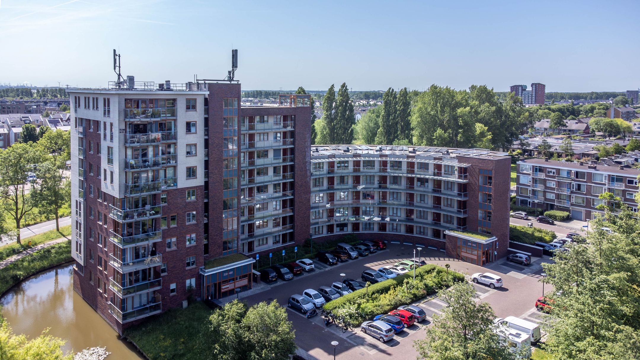 Foto 42 van Lessestraat 288