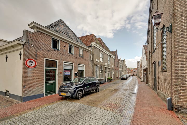 Photo 2 of Kerkstraat 24