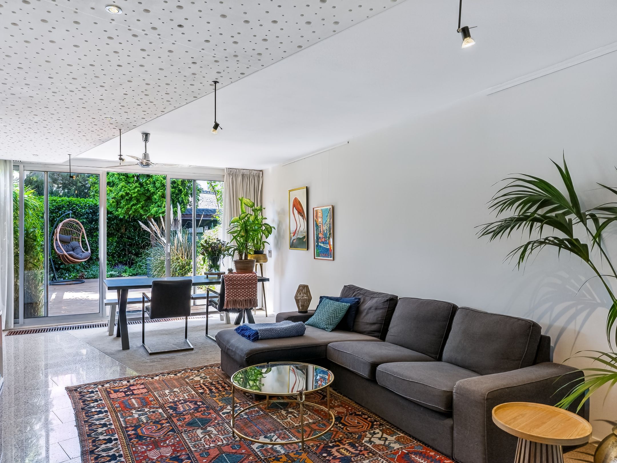 Spacious Terraced House with South-Facing Garden in Bergen — 3
