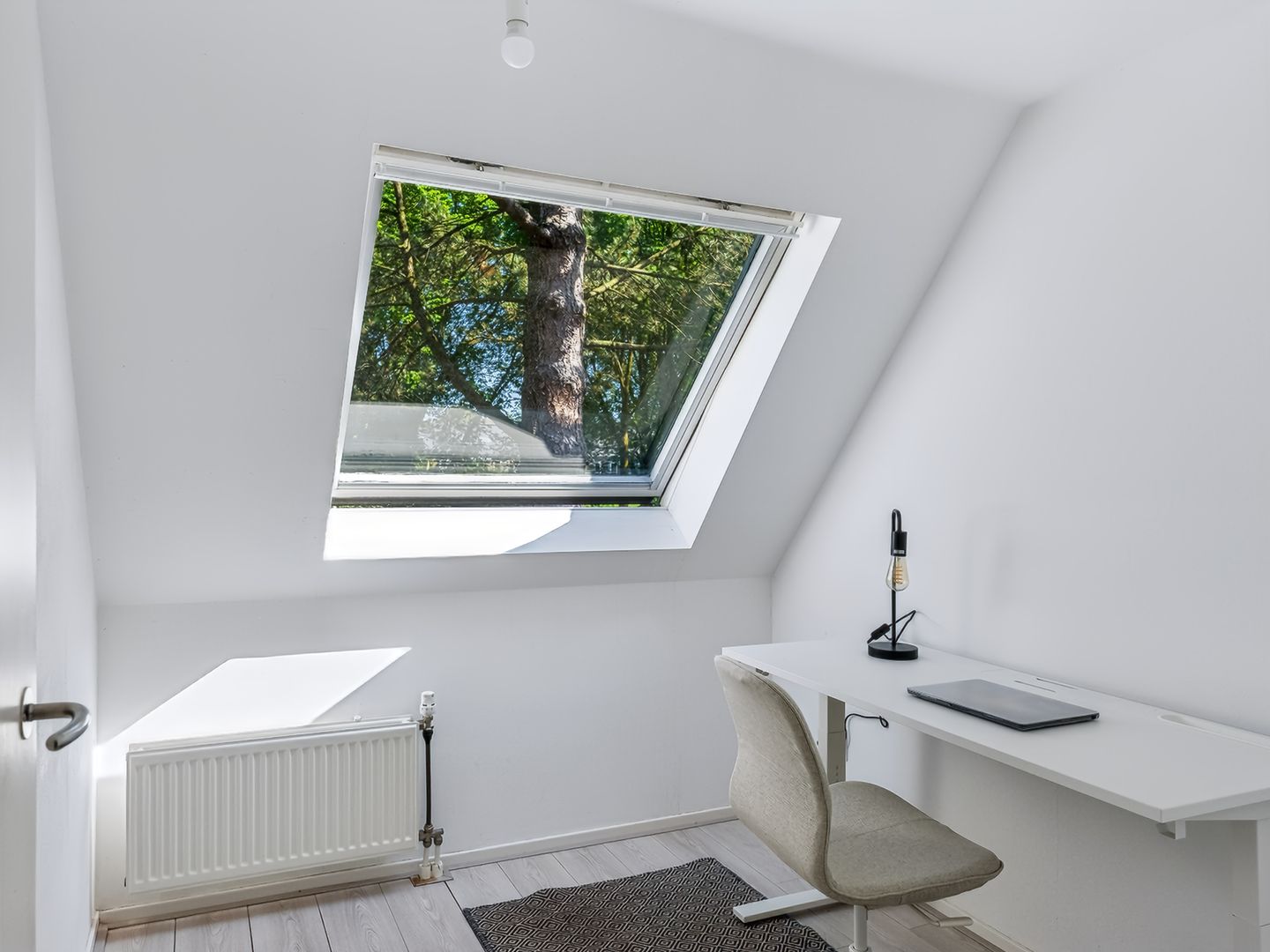 Spacious Terraced House with South-Facing Garden in Bergen — 19