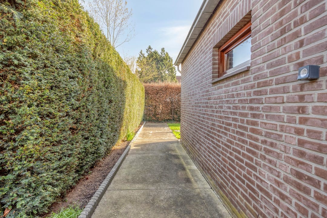Photo 37 of Harmonieweg 7