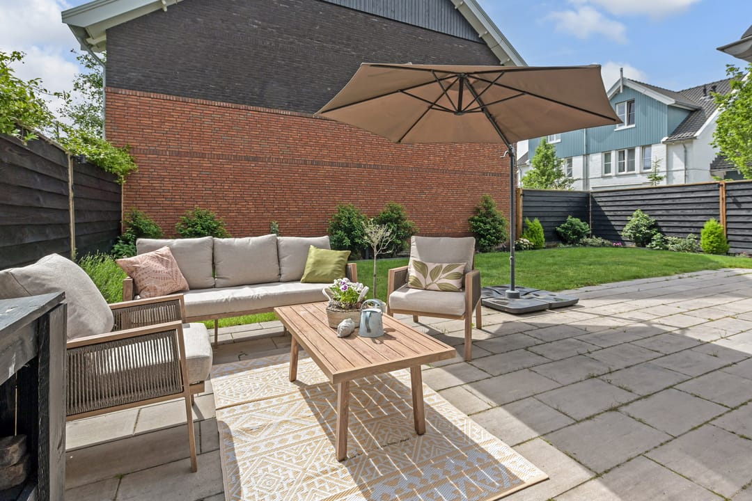 Spacious Semi-Detached Family Home with Exceptional Garden and Two Bathrooms in Ackerswoude — 16