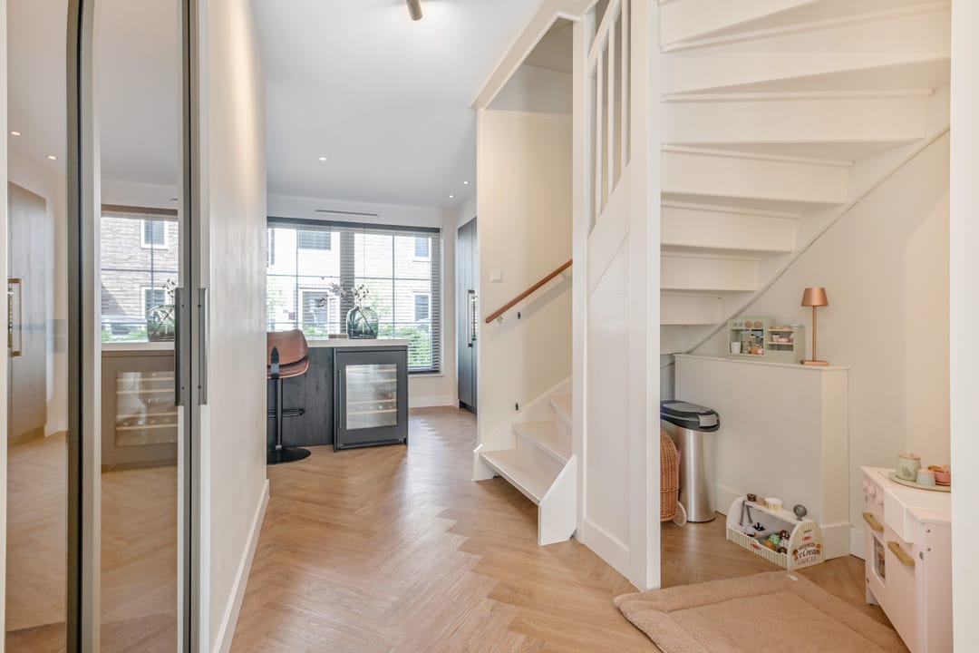 Spacious Semi-Detached Family Home with Exceptional Garden and Two Bathrooms in Ackerswoude — 26