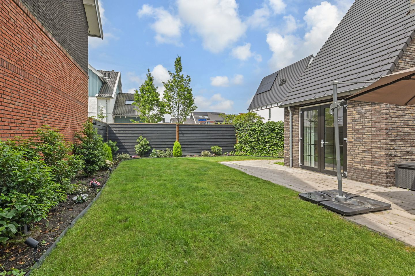 Spacious Semi-Detached Family Home with Exceptional Garden and Two Bathrooms in Ackerswoude — 14