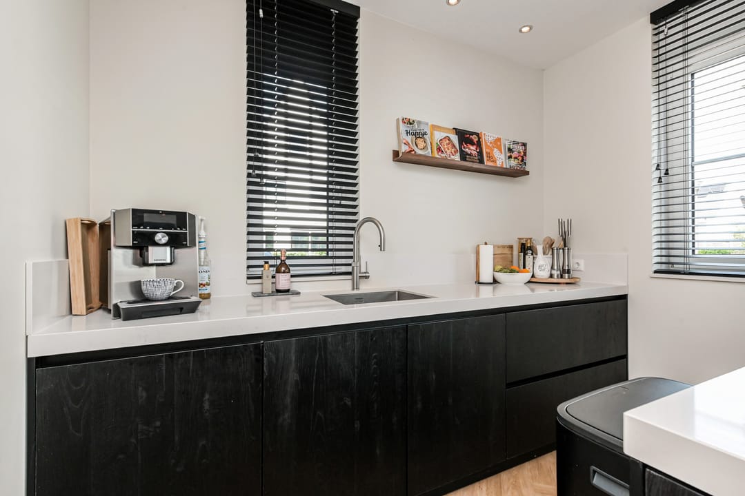Spacious Semi-Detached Family Home with Exceptional Garden and Two Bathrooms in Ackerswoude — 22