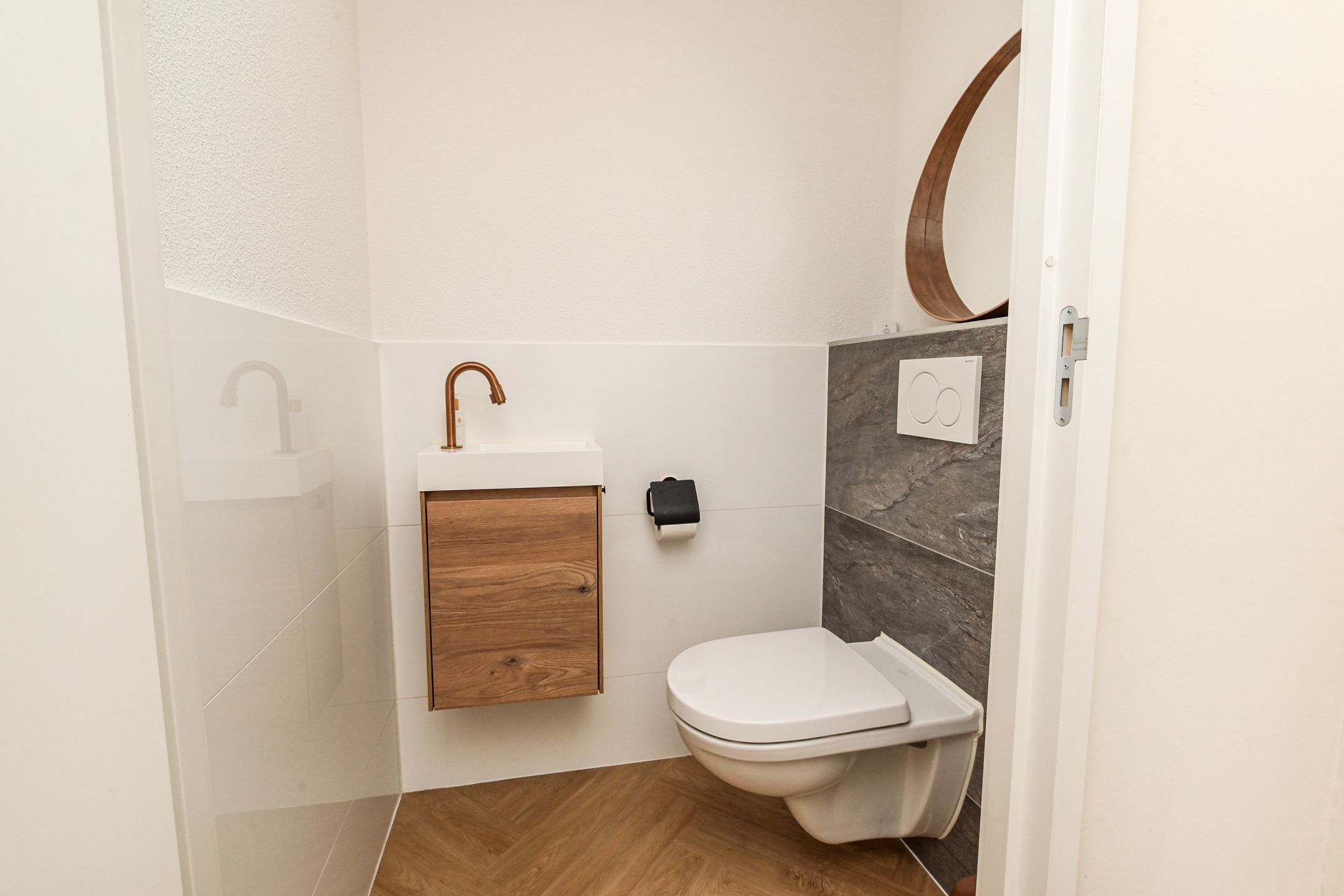 Spacious Semi-Detached Family Home with Exceptional Garden and Two Bathrooms in Ackerswoude — 27