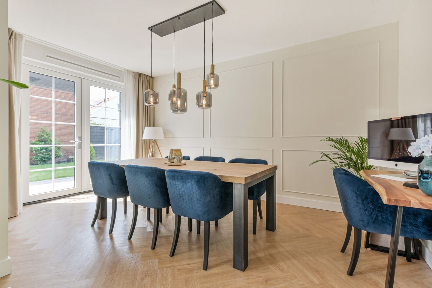 Spacious Semi-Detached Family Home with Exceptional Garden and Two Bathrooms in Ackerswoude — 10