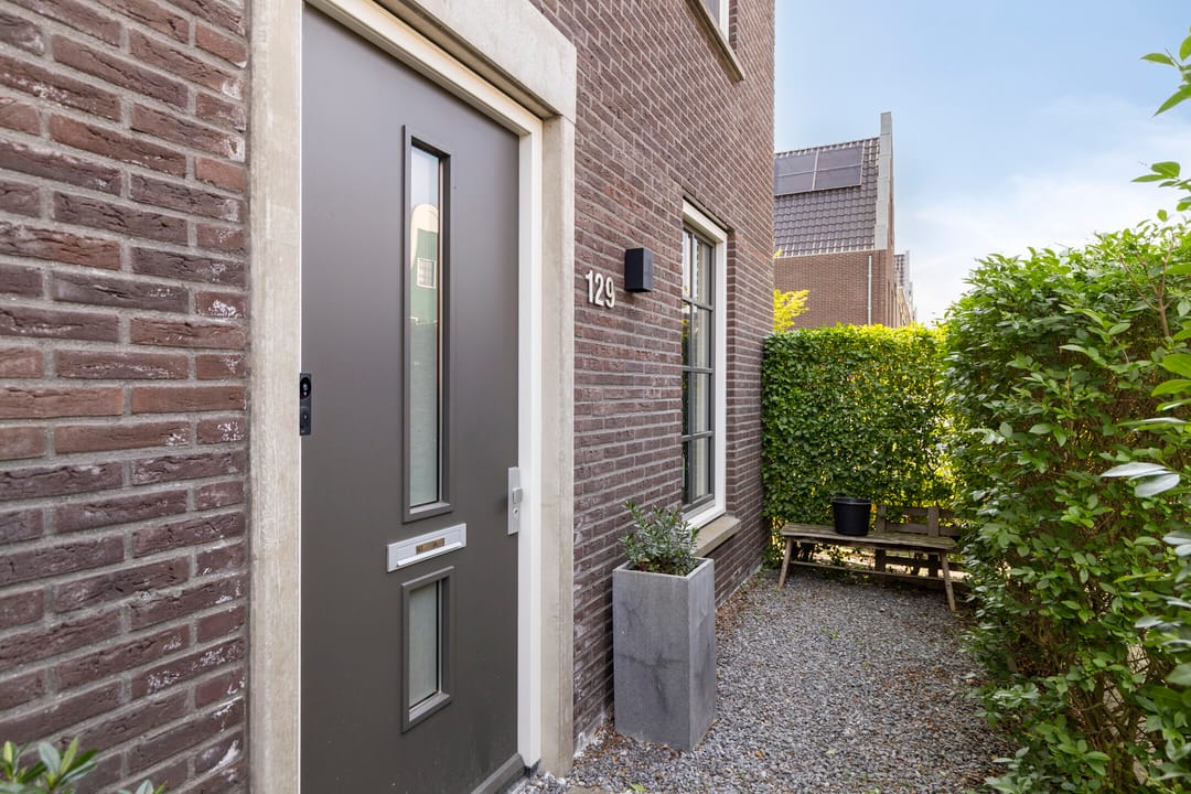 Photo 7 of Zuiderzeelaan 129