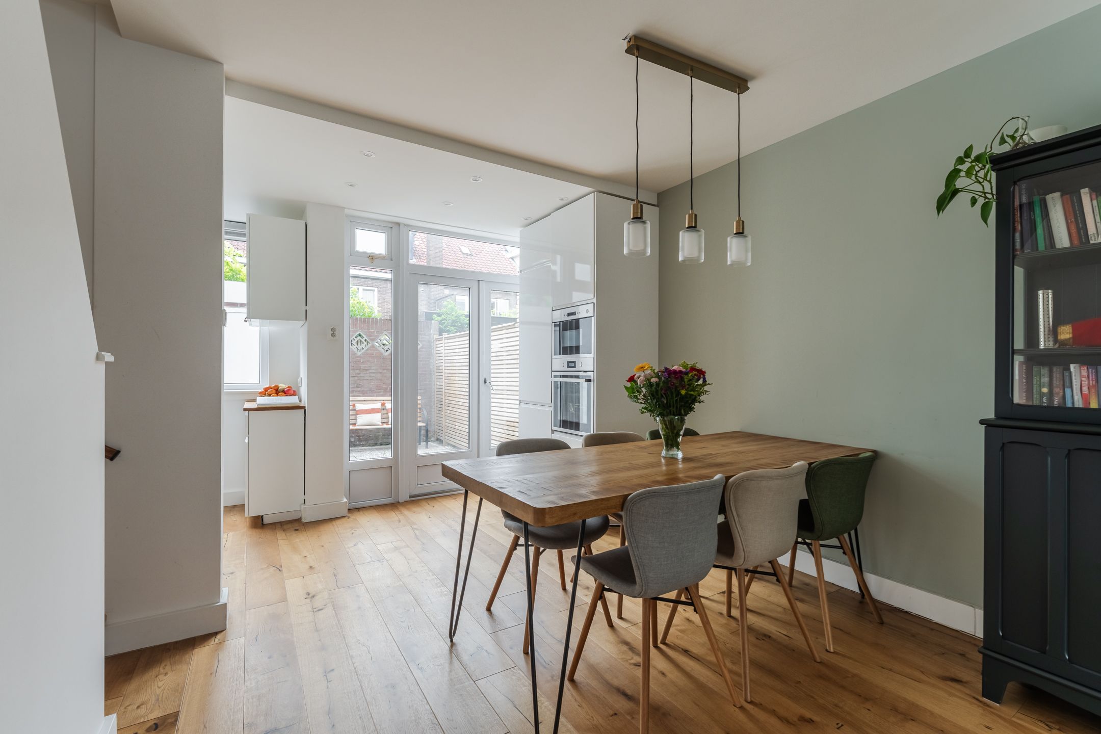 Move-In Ready 1930s Townhouse in Utrecht Noordwest — 9