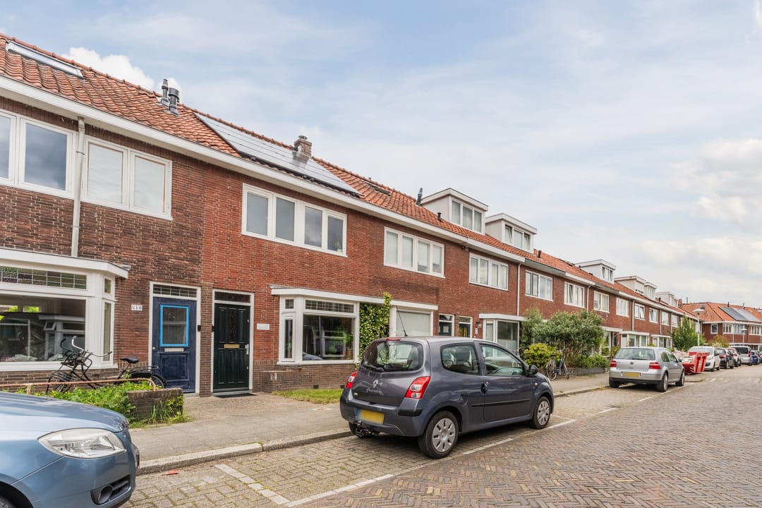 Move-In Ready 1930s Townhouse in Utrecht Noordwest — 43