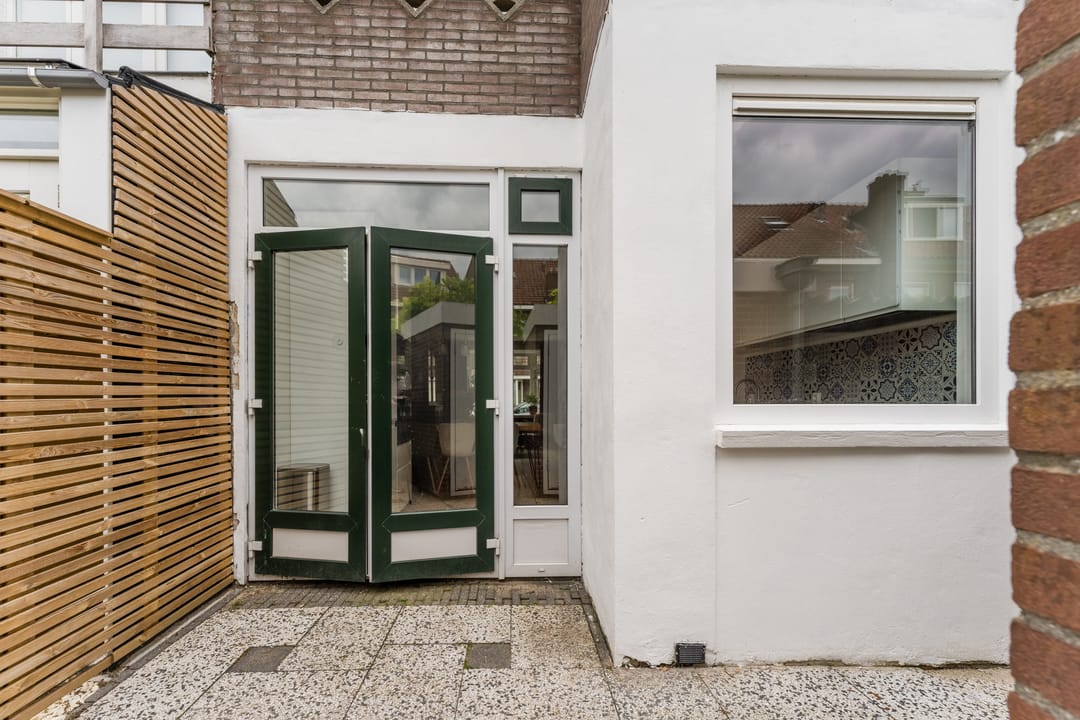Move-In Ready 1930s Townhouse in Utrecht Noordwest — 11