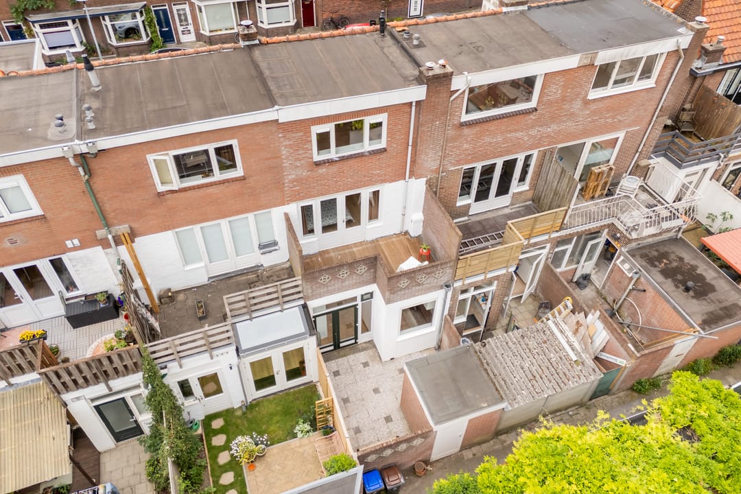Move-In Ready 1930s Townhouse in Utrecht Noordwest — 53