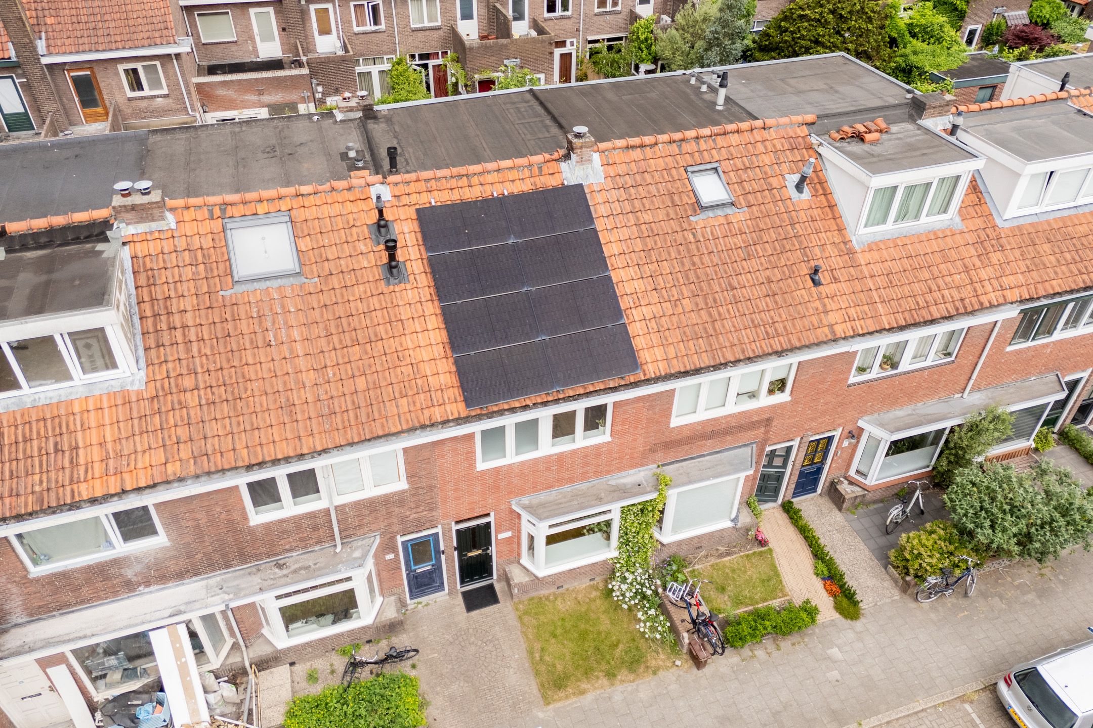 Move-In Ready 1930s Townhouse in Utrecht Noordwest — 48