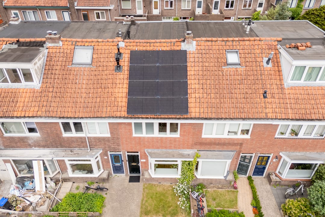Move-In Ready 1930s Townhouse in Utrecht Noordwest — 46
