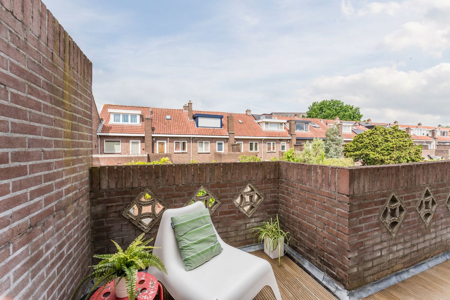Move-In Ready 1930s Townhouse in Utrecht Noordwest — 20