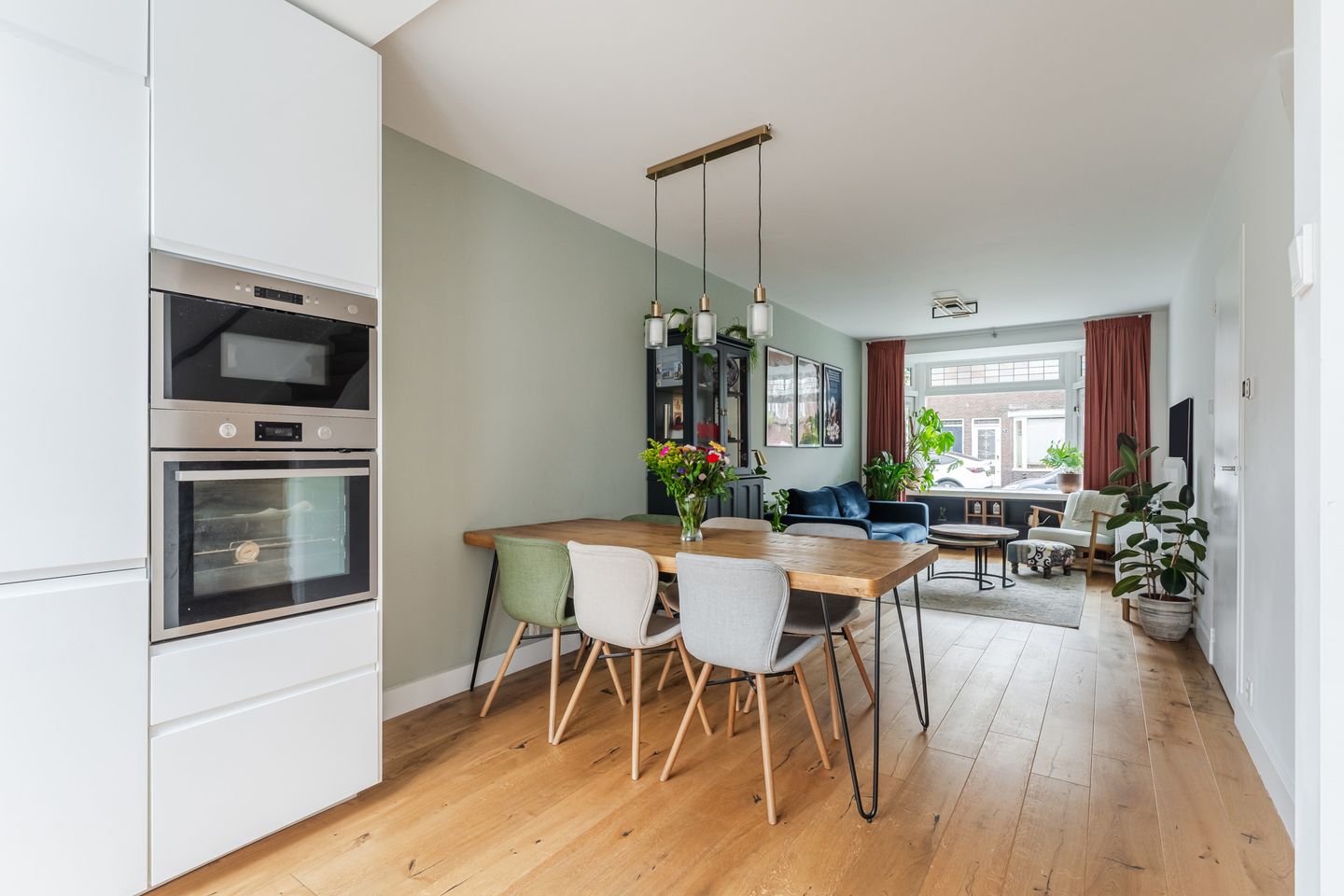 Move-In Ready 1930s Townhouse in Utrecht Noordwest — 14